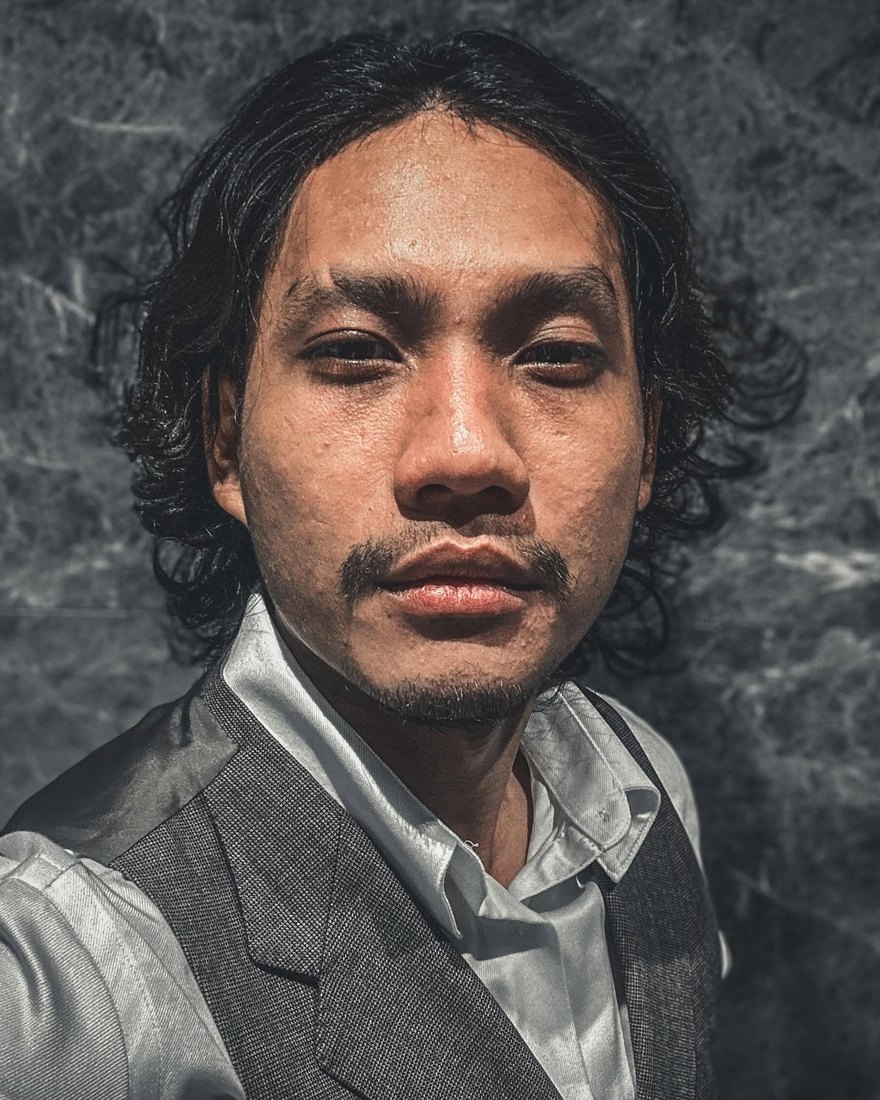 Khobi Tang, founder and creative director of MONISM Studio